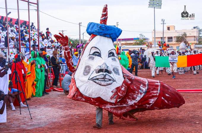 Mali : Abdoulaye Maiga lance la biennale artistique et culturelle à Tombouctou